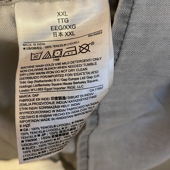 GAP Grey Tencel Blouse - Picture 4 of 4